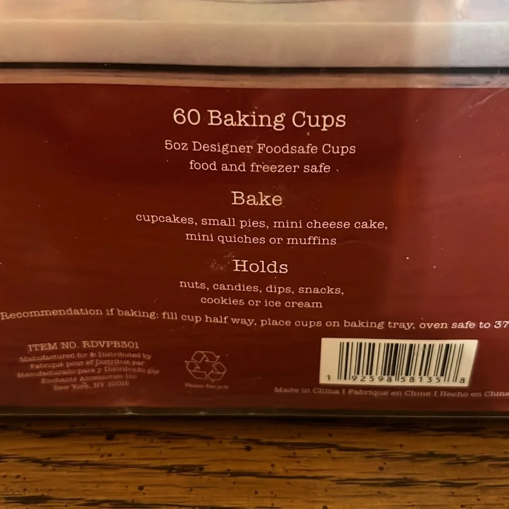 Rae Dunn 60piece‎ baking cups, NWOT